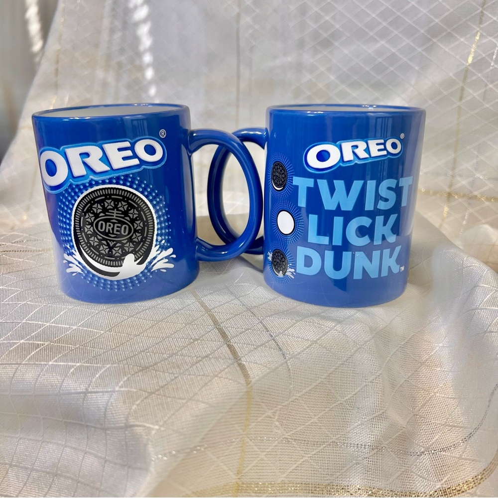 2 NEW Blue Oreo Coffee Mugs